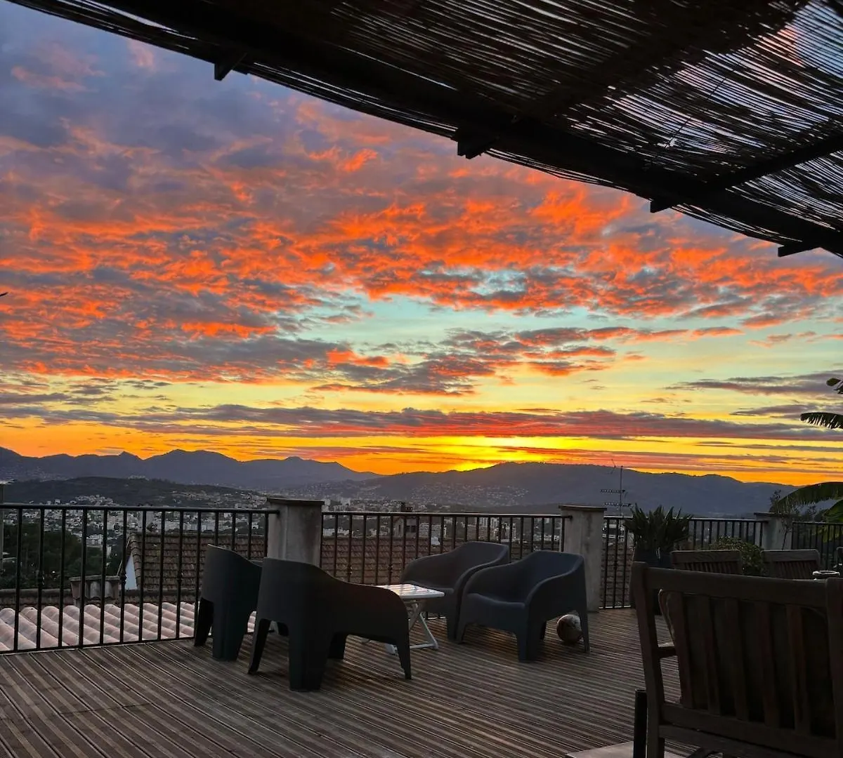 Vue Mer Appartement Duplex En Bas De Maison Mougins France